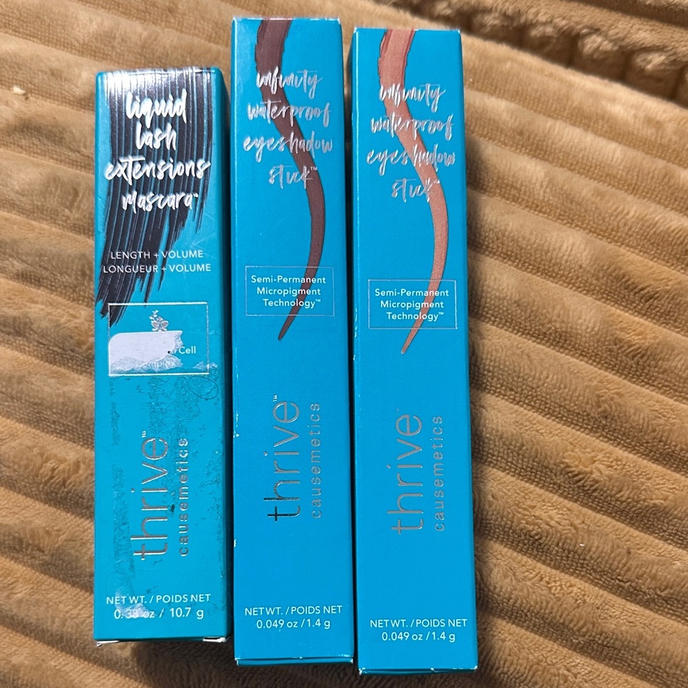 Thrive Causemetics Mascara and Eyeshadow Set in shades DR Q RIJI & BRYNN